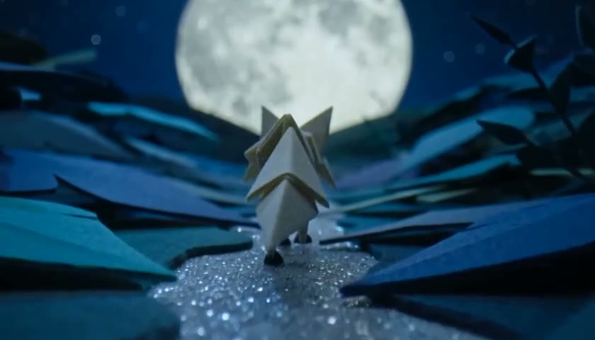 Taomate H3 video example: Paper fox in a moonlit garden